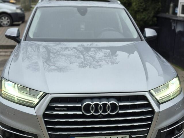 Сірий Ауді Ку 7, об'ємом двигуна 2 л та пробігом 196 тис. км за 26888 $, фото 21 на Automoto.ua