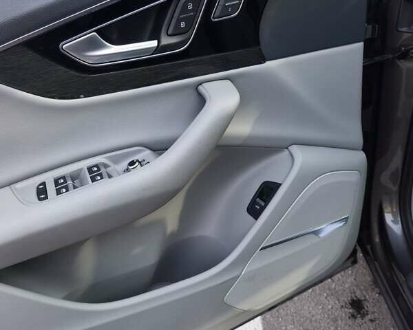 Серый Ауди Ку 7, объемом двигателя 3 л и пробегом 76 тыс. км за 33900 $, фото 13 на Automoto.ua