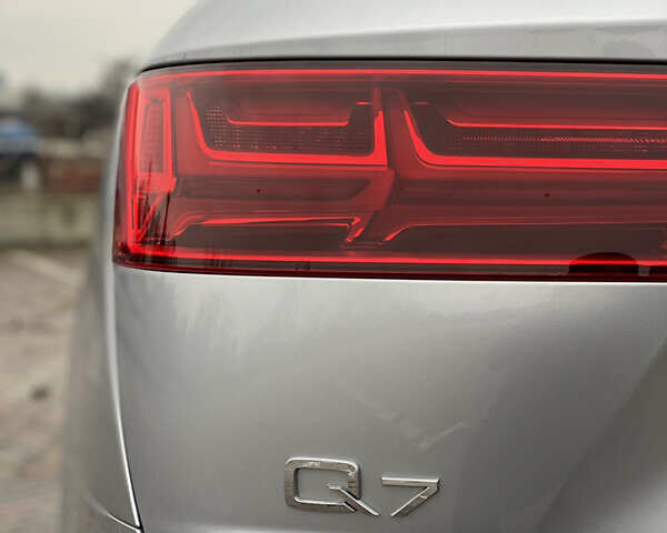 Ауди Ку 7 2018 в Харькове на Automoto.ua Серый Ауди Ку 7, объемом двигателя 3 л и пробегом 91 тыс. км за 42000 $, фото 10 на Automoto.ua