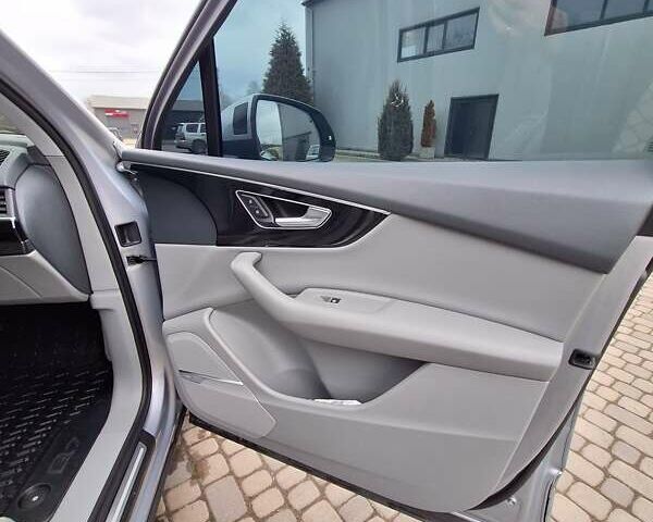 Серый Ауди Ку 7, объемом двигателя 3 л и пробегом 147 тыс. км за 26000 $, фото 20 на Automoto.ua