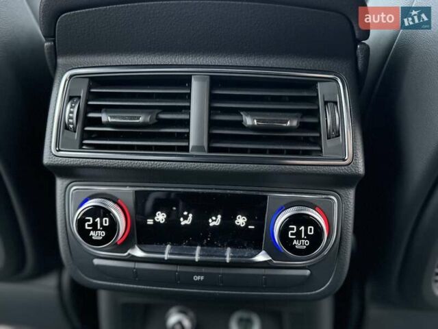 Серый Ауди Ку 7, объемом двигателя 2.97 л и пробегом 130 тыс. км за 46000 $, фото 68 на Automoto.ua