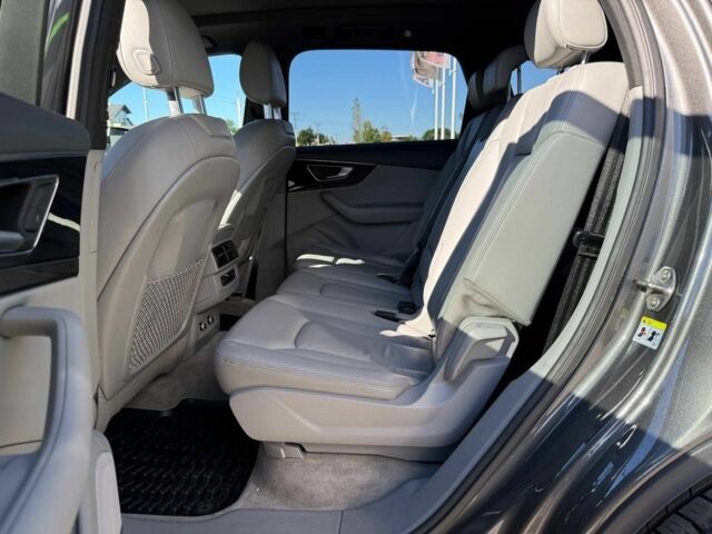 Ауди Ку 7 2018 в Львове на Automoto.ua Серый Ауди Ку 7, объемом двигателя 3 л и пробегом 91 тыс. км за 36000 $, фото 5 на Automoto.ua