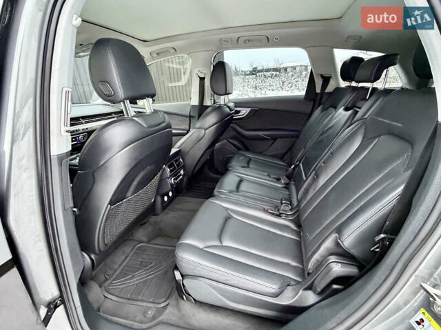 Сірий Ауді Ку 7, об'ємом двигуна 3 л та пробігом 117 тис. км за 35900 $, фото 18 на Automoto.ua