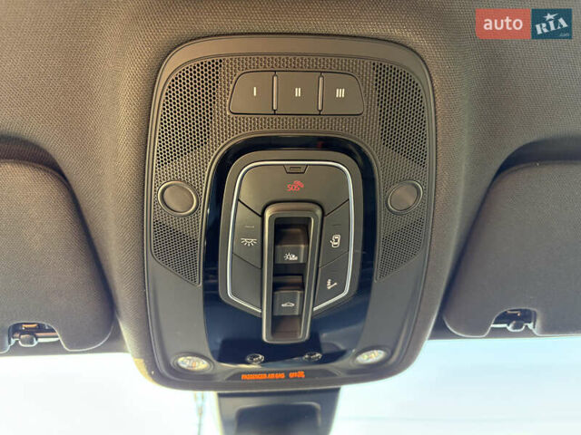 Сірий Ауді Ку 7, об'ємом двигуна 3 л та пробігом 165 тис. км за 28000 $, фото 16 на Automoto.ua