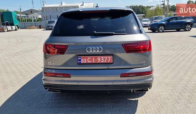 Ауди Ку 7 2018 в Тернополе на Automoto.ua Серый Ауди Ку 7, объемом двигателя 2.97 л и пробегом 147 тыс. км за 49999 $, фото 21 на Automoto.ua