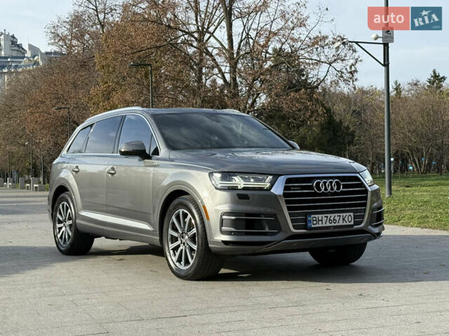 Сірий Ауді Ку 7, об'ємом двигуна 3 л та пробігом 157 тис. км за 29999 $, фото 2 на Automoto.ua