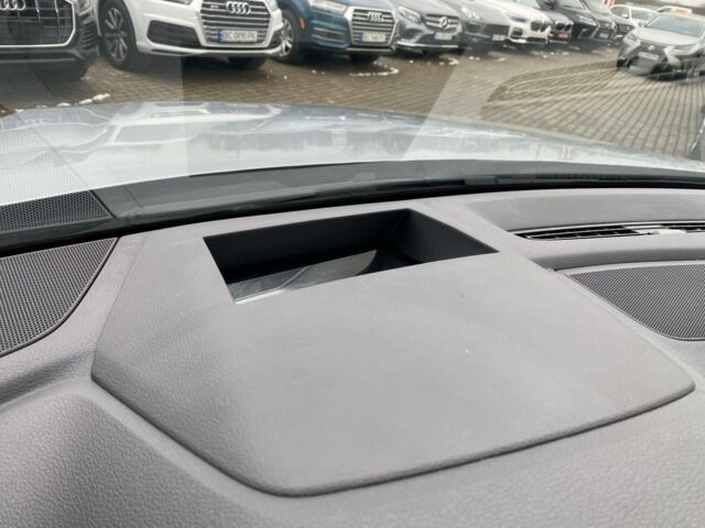 Ауді Ку 7 2018 у Львові на Automoto.ua Сірий Ауді Ку 7, об'ємом двигуна 3 л та пробігом 89 тис. км за 36900 $, фото 15 на Automoto.ua