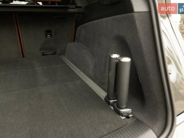 Ауди Ку 7 2018 в Луцке на Automoto.ua Серый Ауди Ку 7, объемом двигателя 2.97 л и пробегом 66 тыс. км за 48888 $, фото 48 на Automoto.ua