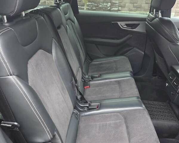 Серый Ауди Ку 7, объемом двигателя 3 л и пробегом 348 тыс. км за 39500 $, фото 26 на Automoto.ua