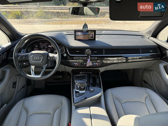 Серый Ауди Ку 7, объемом двигателя 3 л и пробегом 92 тыс. км за 35000 $, фото 18 на Automoto.ua
