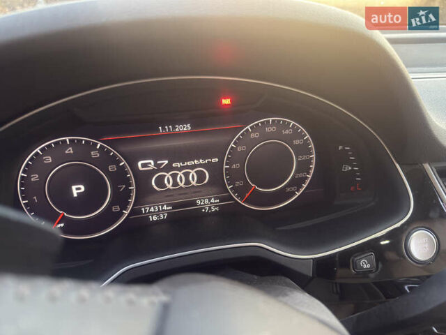 Сірий Ауді Ку 7, об'ємом двигуна 3 л та пробігом 174 тис. км за 27000 $, фото 14 на Automoto.ua