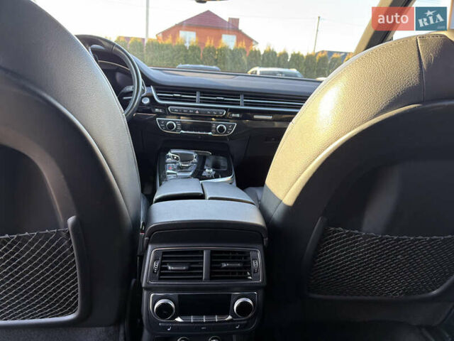 Сірий Ауді Ку 7, об'ємом двигуна 3 л та пробігом 165 тис. км за 28000 $, фото 15 на Automoto.ua