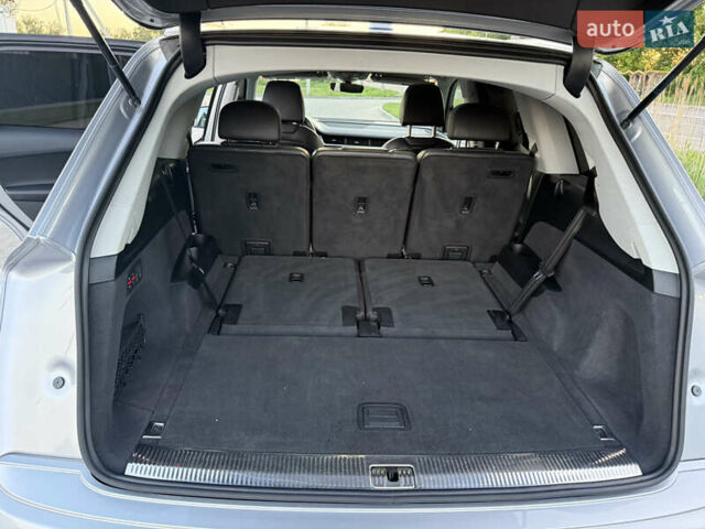 Сірий Ауді Ку 7, об'ємом двигуна 3 л та пробігом 175 тис. км за 24500 $, фото 10 на Automoto.ua