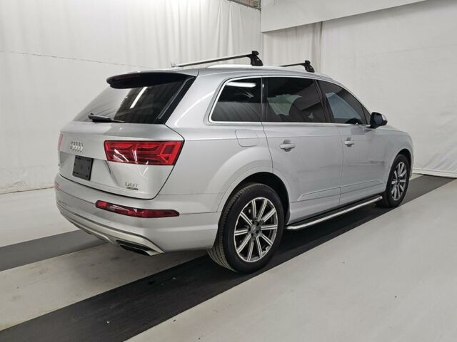 Серый Ауди Ку 7, объемом двигателя 3 л и пробегом 140 тыс. км за 28500 $, фото 2 на Automoto.ua