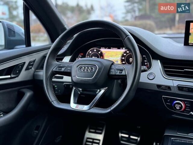 Серый Ауди Ку 7, объемом двигателя 2.97 л и пробегом 130 тыс. км за 46000 $, фото 77 на Automoto.ua