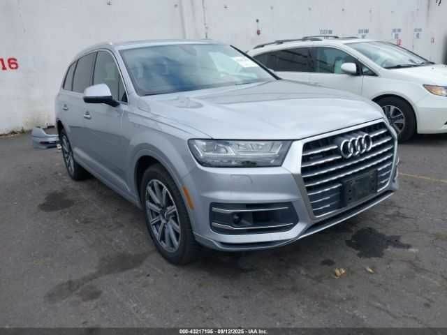 Сірий Ауді Ку 7, об'ємом двигуна 3 л та пробігом 112 тис. км за 8000 $, фото 7 на Automoto.ua