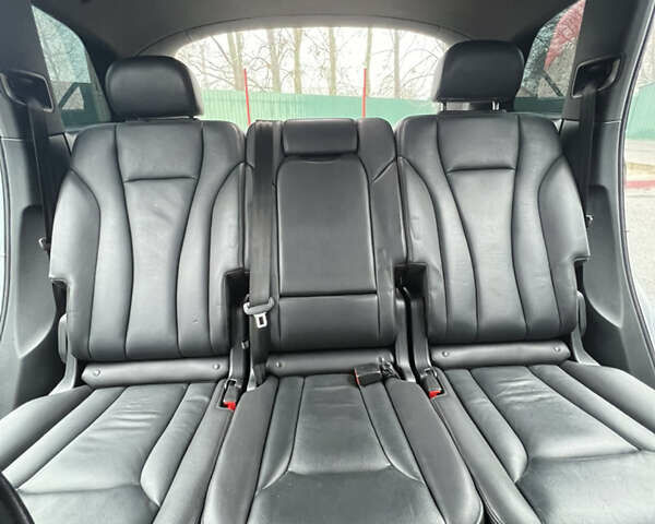 Серый Ауди Ку 7, объемом двигателя 3 л и пробегом 112 тыс. км за 29500 $, фото 36 на Automoto.ua