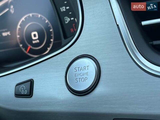 Ауди Ку 7 2018 в Киеве на Automoto.ua Серый Ауди Ку 7, объемом двигателя 2.97 л и пробегом 150 тыс. км за 41079 $, фото 32 на Automoto.ua