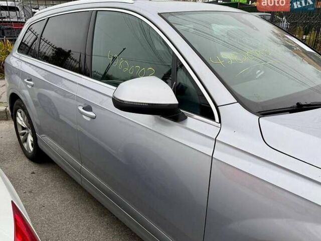 Сірий Ауді Ку 7, об'ємом двигуна 3 л та пробігом 427 тис. км за 14500 $, фото 8 на Automoto.ua