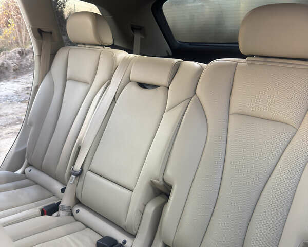 Серый Ауди Ку 7, объемом двигателя 3 л и пробегом 174 тыс. км за 31500 $, фото 8 на Automoto.ua