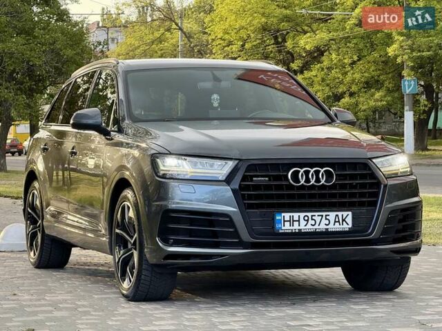 Ауди Ку 7 2018 в Одессе на Automoto.ua Серый Ауди Ку 7, объемом двигателя 2.97 л и пробегом 236 тыс. км за 38700 $, фото 4 на Automoto.ua