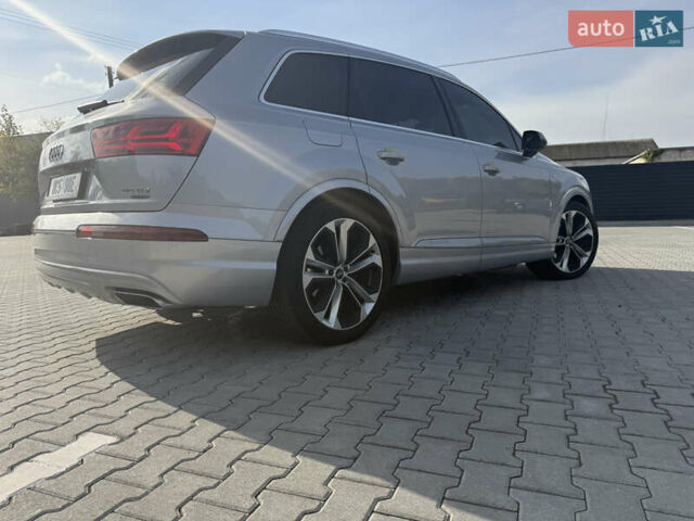 Ауди Ку 7 2018 в Ковель на Automoto.ua Серый Ауди Ку 7, объемом двигателя 2.97 л и пробегом 188 тыс. км за 41900 $, фото 18 на Automoto.ua