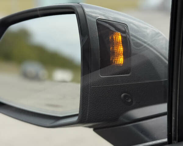 Серый Ауди Ку 7, объемом двигателя 3 л и пробегом 179 тыс. км за 25800 $, фото 25 на Automoto.ua