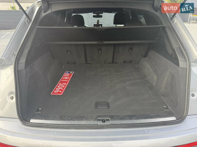 Ауди Ку 7 2018 в Ковель на Automoto.ua Серый Ауди Ку 7, объемом двигателя 2.97 л и пробегом 188 тыс. км за 41900 $, фото 39 на Automoto.ua