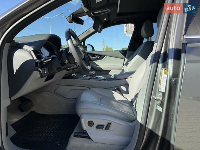 Ауди Ку 7 2018 в Львове на Automoto.ua Серый Ауди Ку 7, объемом двигателя 3 л и пробегом 92 тыс. км за 35000 $, фото 14 на Automoto.ua