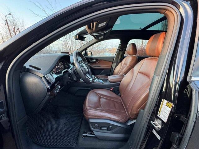 Серый Ауди Ку 7, объемом двигателя 3 л и пробегом 70 тыс. км за 24000 $, фото 13 на Automoto.ua