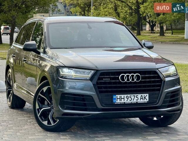 Ауди Ку 7 2018 в Одессе на Automoto.ua Серый Ауди Ку 7, объемом двигателя 2.97 л и пробегом 236 тыс. км за 38700 $, фото 49 на Automoto.ua