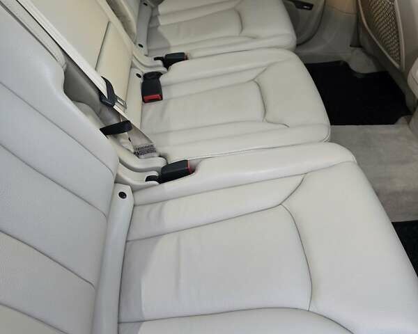 Серый Ауди Ку 7, объемом двигателя 1.98 л и пробегом 153 тыс. км за 22000 $, фото 30 на Automoto.ua