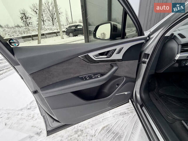 Сірий Ауді Ку 7, об'ємом двигуна 3 л та пробігом 117 тис. км за 35900 $, фото 17 на Automoto.ua