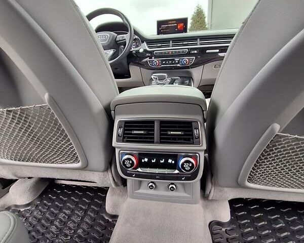 Серый Ауди Ку 7, объемом двигателя 3 л и пробегом 147 тыс. км за 26000 $, фото 24 на Automoto.ua