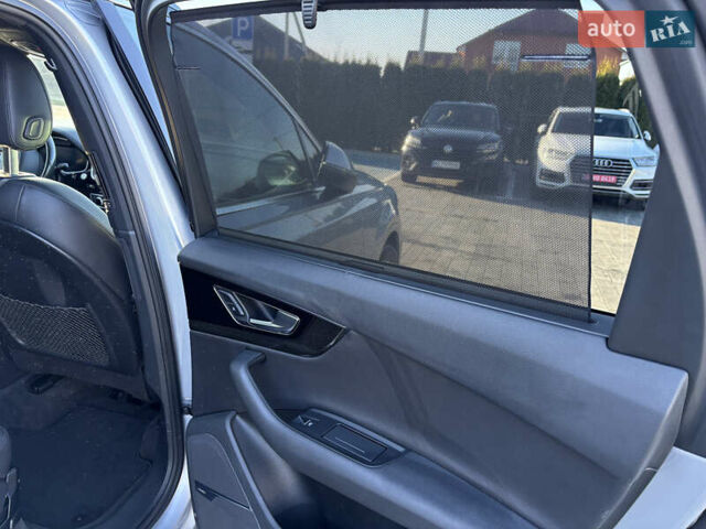 Сірий Ауді Ку 7, об'ємом двигуна 3 л та пробігом 165 тис. км за 28000 $, фото 13 на Automoto.ua