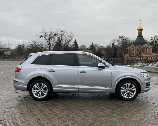 Ауди Ку 7 2018 в Харькове на Automoto.ua Серый Ауди Ку 7, объемом двигателя 3 л и пробегом 91 тыс. км за 42000 $, фото 2 на Automoto.ua