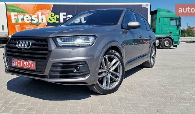 Ауди Ку 7 2018 в Тернополе на Automoto.ua Серый Ауди Ку 7, объемом двигателя 2.97 л и пробегом 147 тыс. км за 49999 $, фото 33 на Automoto.ua