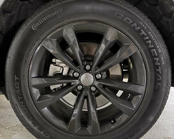 Ауди Ку 7 2018 в Киеве на Automoto.ua Серый Ауди Ку 7, объемом двигателя 3 л и пробегом 146 тыс. км за 34000 $, фото 19 на Automoto.ua