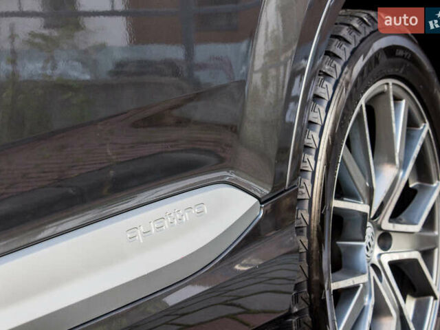 Сірий Ауді Ку 7, об'ємом двигуна 3 л та пробігом 78 тис. км за 33300 $, фото 19 на Automoto.ua