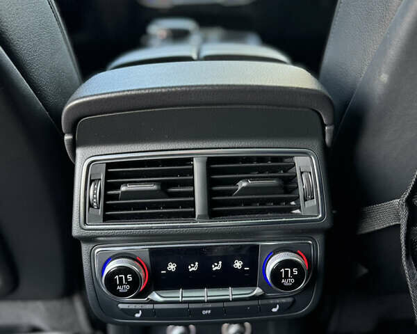 Серый Ауди Ку 7, объемом двигателя 3 л и пробегом 106 тыс. км за 29900 $, фото 26 на Automoto.ua