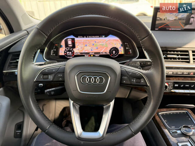 Сірий Ауді Ку 7, об'ємом двигуна 3 л та пробігом 74 тис. км за 35000 $, фото 17 на Automoto.ua