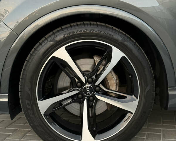 Серый Ауди Ку 7, объемом двигателя 3 л и пробегом 150 тыс. км за 48777 $, фото 21 на Automoto.ua