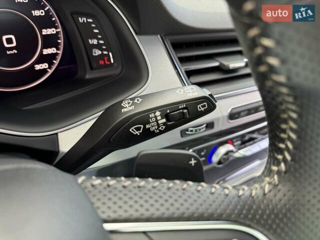 Сірий Ауді Ку 7, об'ємом двигуна 2.97 л та пробігом 130 тис. км за 48000 $, фото 64 на Automoto.ua