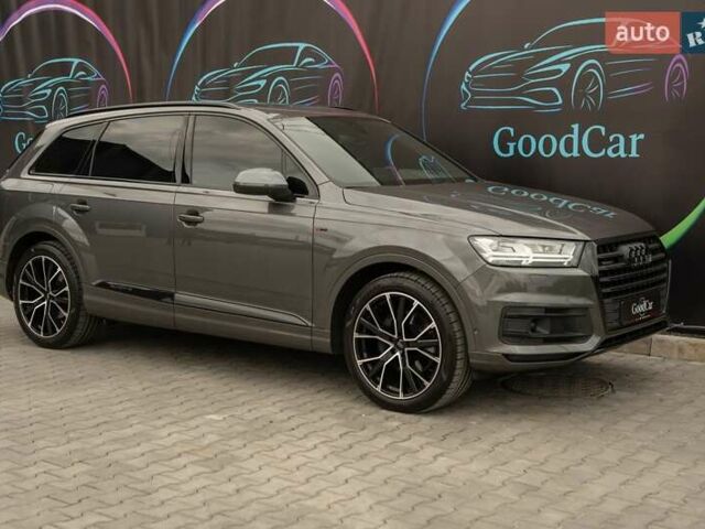 Ауди Ку 7 2018 в Луцке на Automoto.ua Серый Ауди Ку 7, объемом двигателя 2.97 л и пробегом 66 тыс. км за 48888 $, фото 13 на Automoto.ua