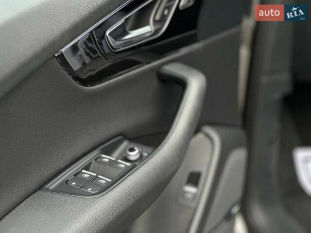 Серый Ауди Ку 7, объемом двигателя 3 л и пробегом 155 тыс. км за 25700 $, фото 9 на Automoto.ua