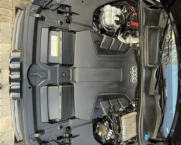 Ауди Ку 7 2018 в Одессе на Automoto.ua Серый Ауди Ку 7, объемом двигателя 2.97 л и пробегом 236 тыс. км за 38700 $, фото 104 на Automoto.ua