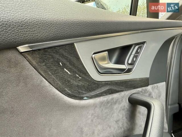 Ауди Ку 7 2018 в Одессе на Automoto.ua Серый Ауди Ку 7, объемом двигателя 2.97 л и пробегом 236 тыс. км за 38700 $, фото 63 на Automoto.ua