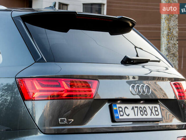 Сірий Ауді Ку 7, об'ємом двигуна 3 л та пробігом 78 тис. км за 33300 $, фото 36 на Automoto.ua