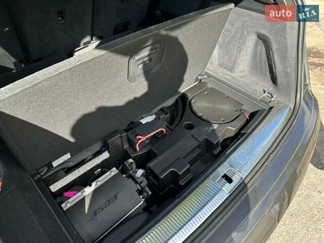 Ауді Ку 7 2018 у Сумах на Automoto.ua Сірий Ауді Ку 7, об'ємом двигуна 3 л та пробігом 103 тис. км за 30200 $, фото 11 на Automoto.ua