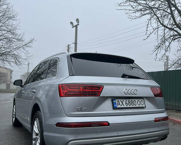 Серый Ауди Ку 7, объемом двигателя 3 л и пробегом 112 тыс. км за 29500 $, фото 12 на Automoto.ua